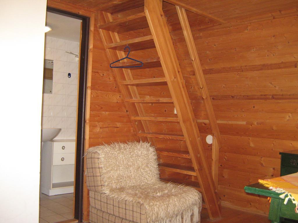 Penzion Pod Dobakom Lazisko Exterior foto